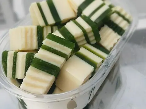 Hình ảnh Rau câu Phô mai - Lá dứa