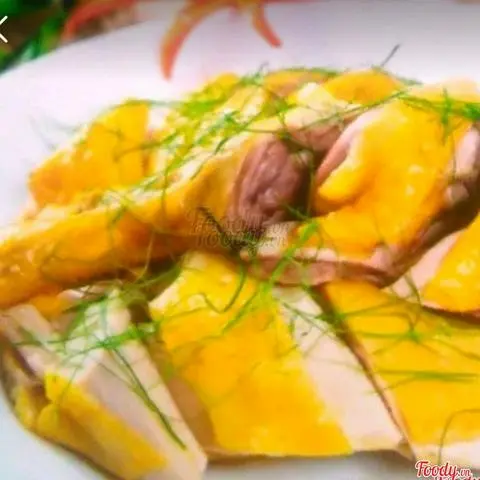 Hình ảnh Gà Luộc 1/2 Con
