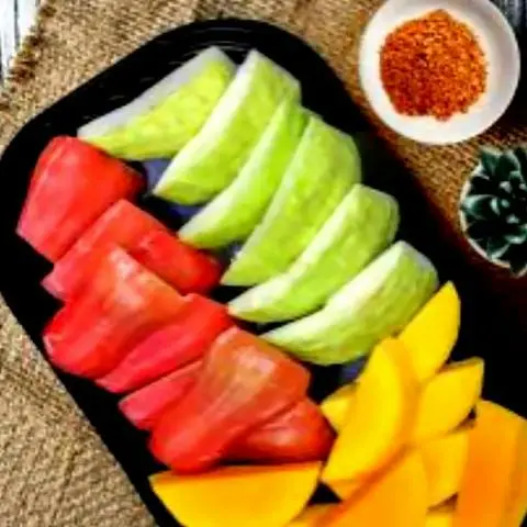 Hình ảnh Dưa hấu - mận
