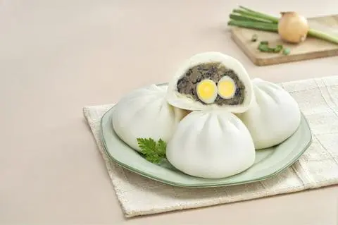 Hình ảnh Bánh bao nhân thịt 2 trứng cút