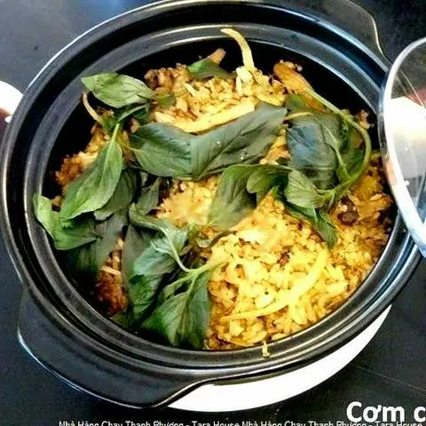 Hình ảnh Cơm chiên cua sợi chay