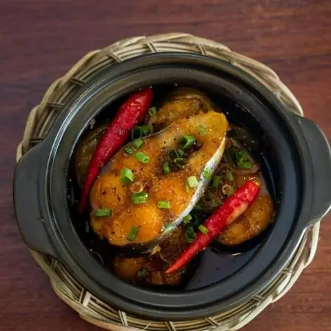 Hình ảnh Combo Cơm Cá Hú Kho Thơm + Canh Rong Biển