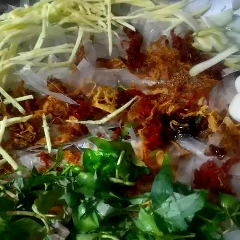Hình ảnh Bánh Tráng Trộn Khô