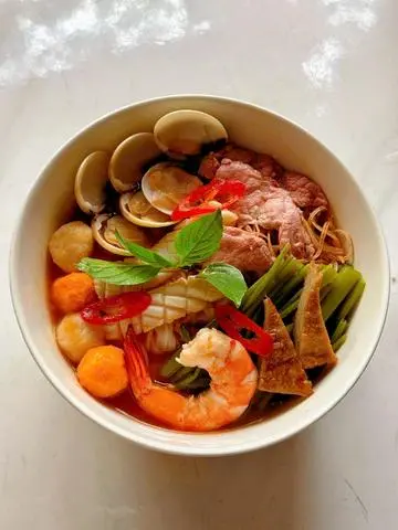 Hình ảnh Bún Thái tô đặc biệt 