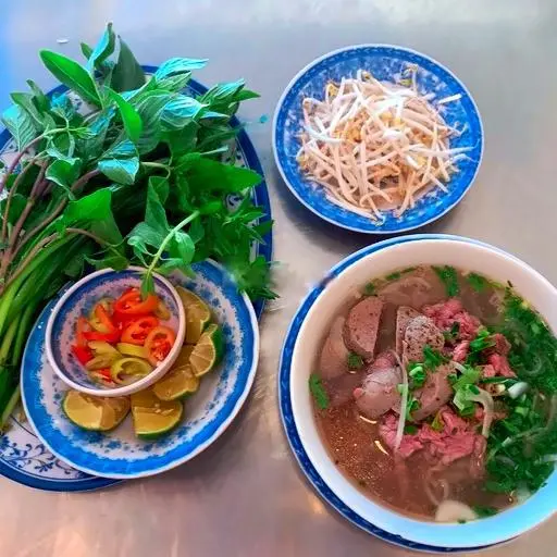Hình ảnh Phở tái bò viên