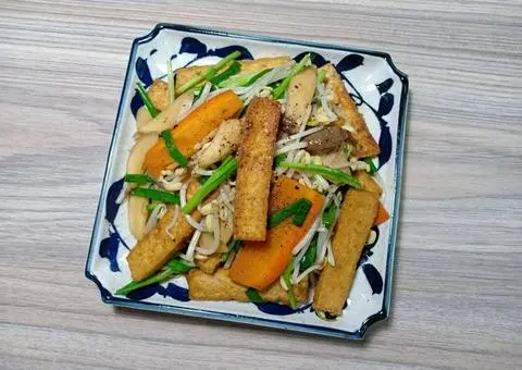 Hình ảnh Đậu hủ xào giá hành