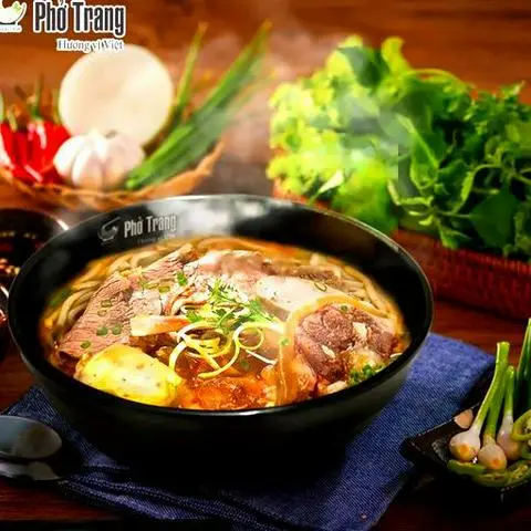 Hình ảnh Bún bò tái - bò viên