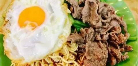 Hình ảnh Mì xào bò trứng