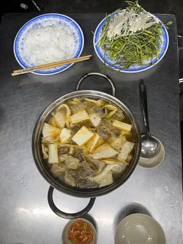 Hình ảnh lẩu thái lớn