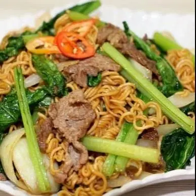 Hình ảnh mì xào bò