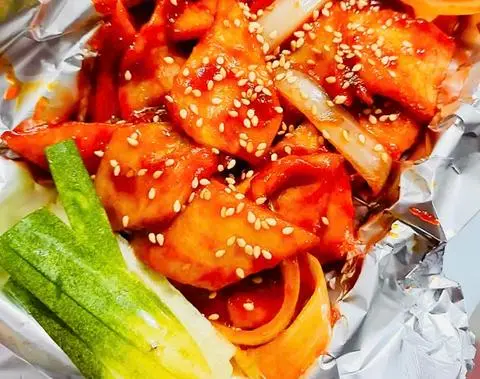 Hình ảnh Chả cá Hàn Quốc chiên giòn sốt cay