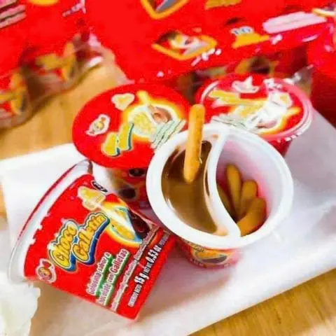Hình ảnh Bánh que chấm sôcôla