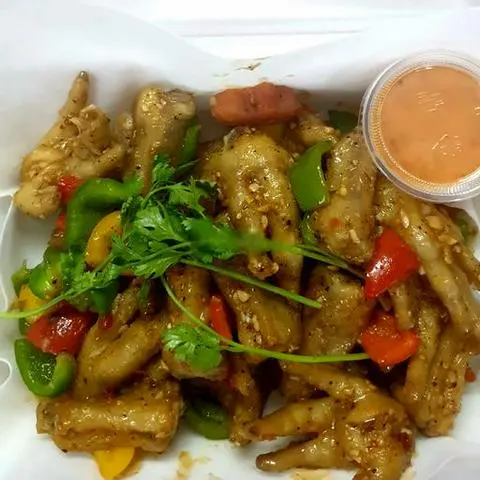 Hình ảnh Chân Gà Sa Tế - Hộp 300G