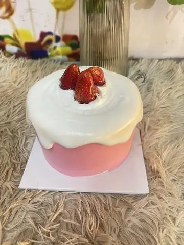 Hình ảnh bánh kem 12cm mã 12