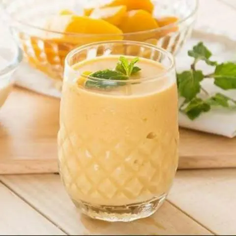 Hình ảnh sinh tố mãng cầu xoài 