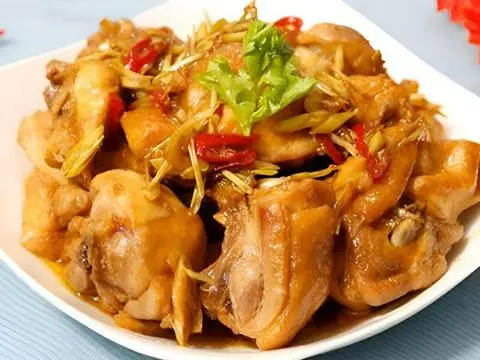 Hình ảnh Cơm gà kho gừng