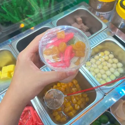 Hình ảnh Trà sữa truyền thống đầy đủ