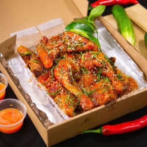 Hình ảnh 01 Con Gà quay lá chanh mè siêu ngon