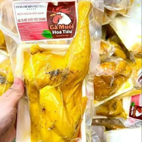 Hình ảnh gà ủ muối 1/2 con