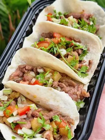Hình ảnh Combo 4 Taco Bò Kiểu Mexico