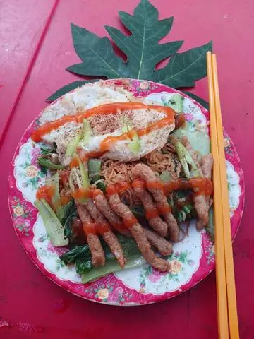 Hình ảnh MÌ SÀO TRỨNG CHẢ 