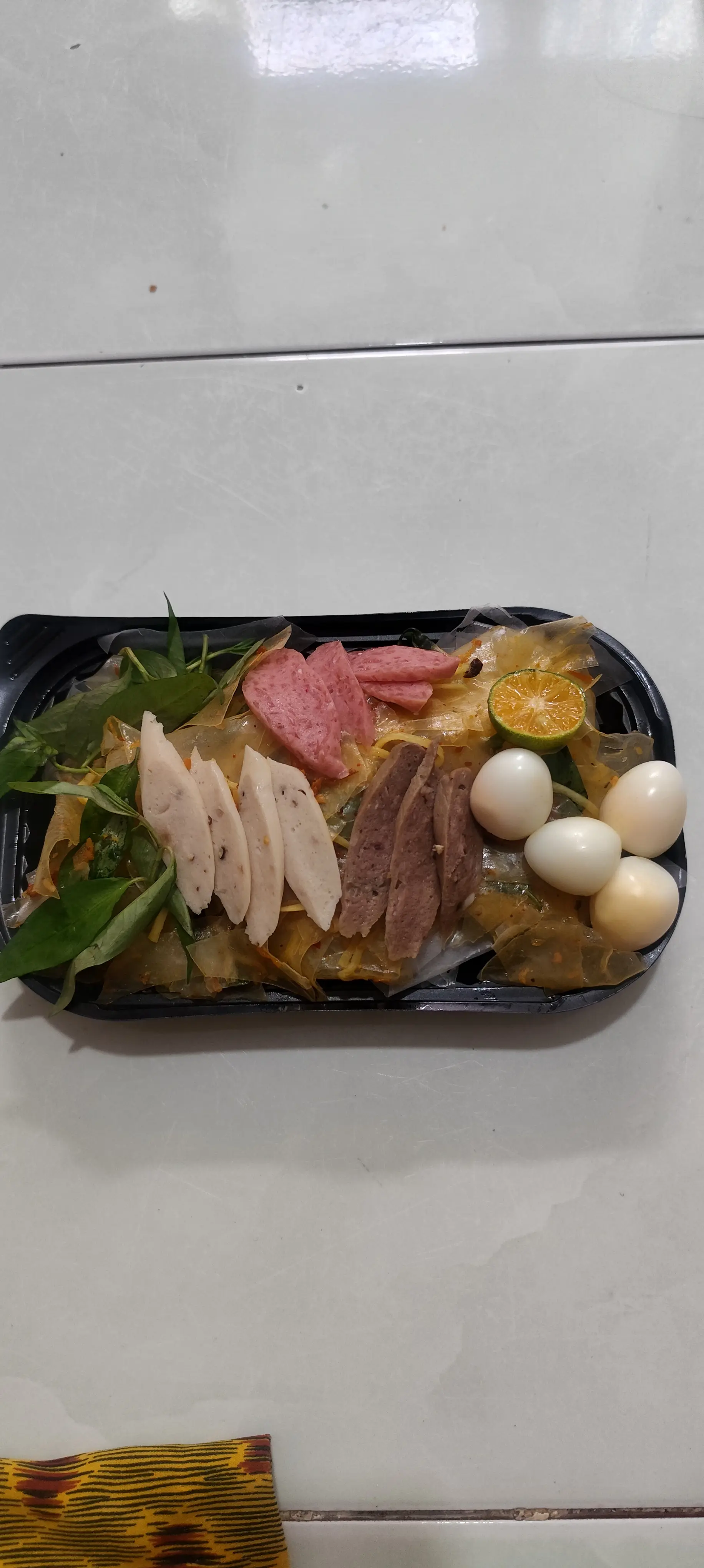 Hình ảnh bánh tráng trộn thập cẩm 