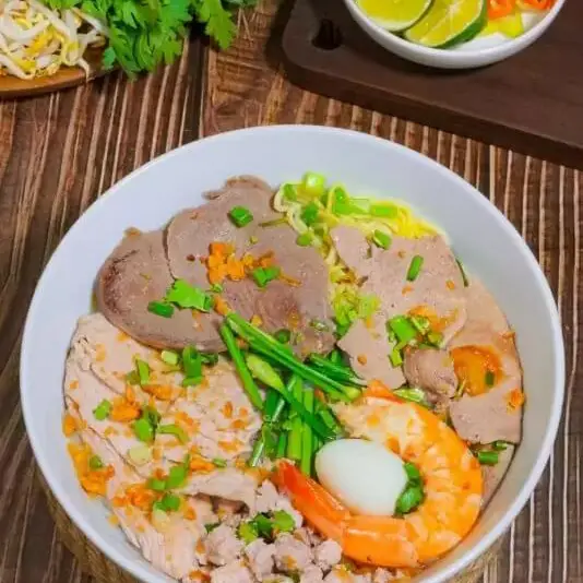 Hình ảnh mì vắt thập cẩm