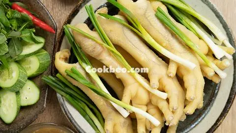 Hình ảnh 5 Cái Chân Gà Hấp Hành 