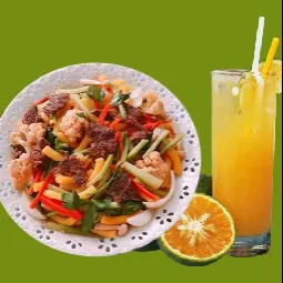Hình ảnh Nui xào bò + nước cam