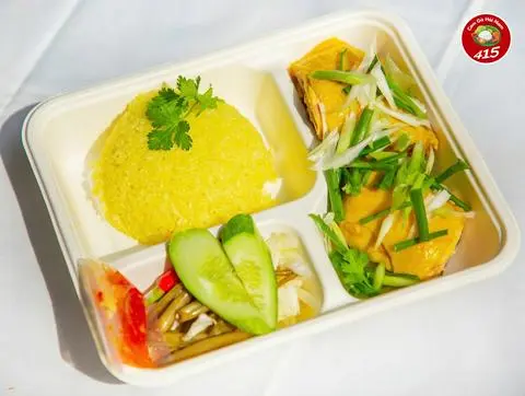 Hình ảnh Cơm Gà Hải Nam (Góc Tư)