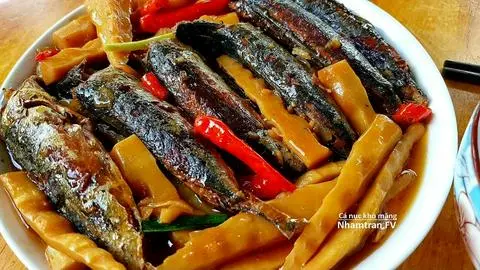 Hình ảnh Cá Nục Kho Măng