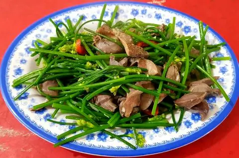 Hình ảnh Mề Xào Bông Hẹ