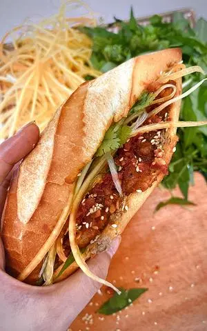 Hình ảnh Bánh mì thịt xíu Huế- Must Try❤️
