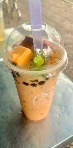 Hình ảnh Trà sữa Thái đỏ full topping