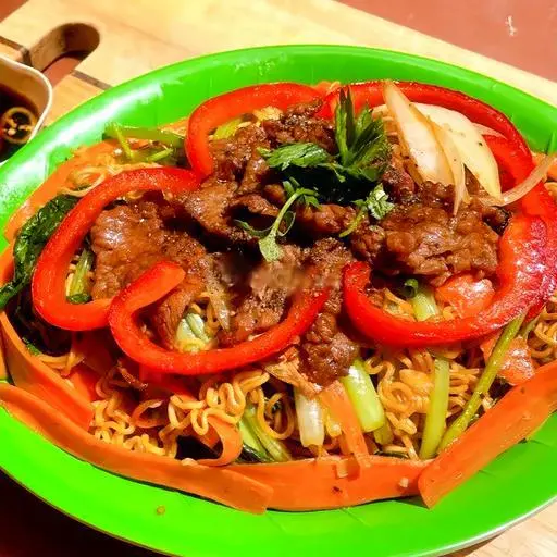 Hình ảnh Mì xào bò
