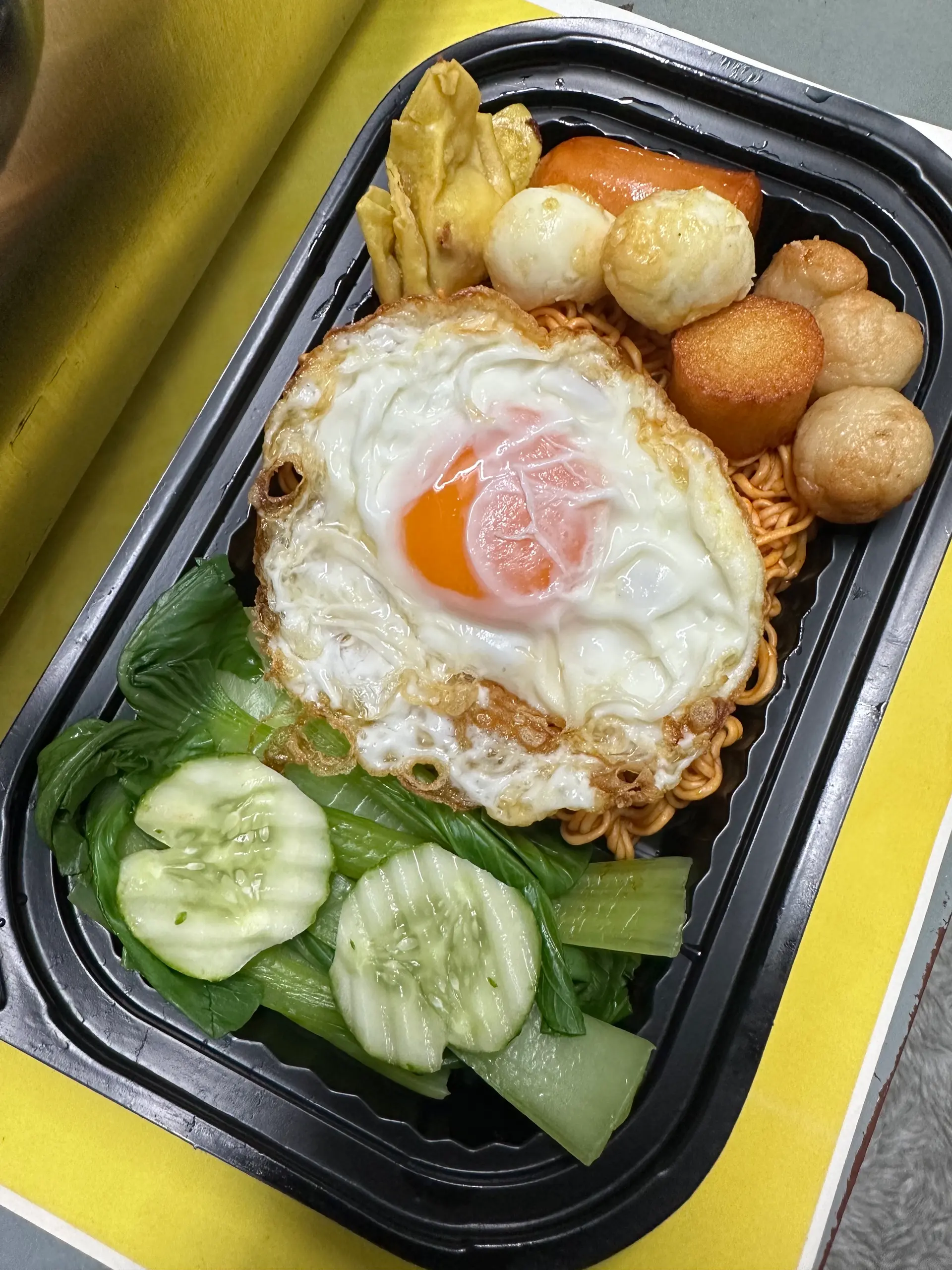 Hình ảnh Mì Trộn Trứng Tá Lả