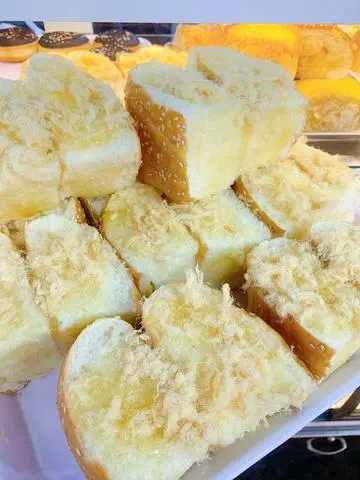 Hình ảnh BÁNH MÌ CHÀ BÔNG