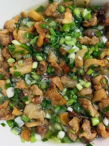 Hình ảnh Tóp mỡ mắm hành ( không cơm )