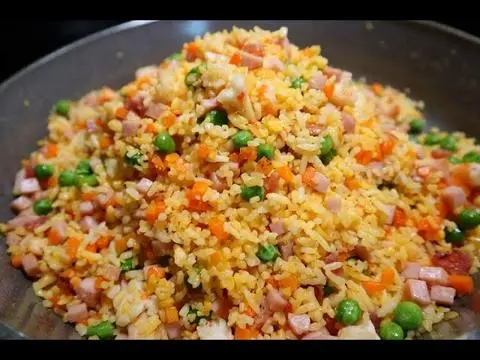 Hình ảnh Cơm chiên dương châu