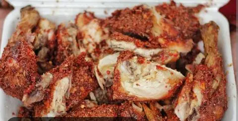 Hình ảnh Gà nướng không ớt 1con tặng 1ly trà tắc