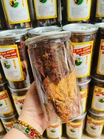 Hình ảnh Khô bò giòn Hồng Ngự 