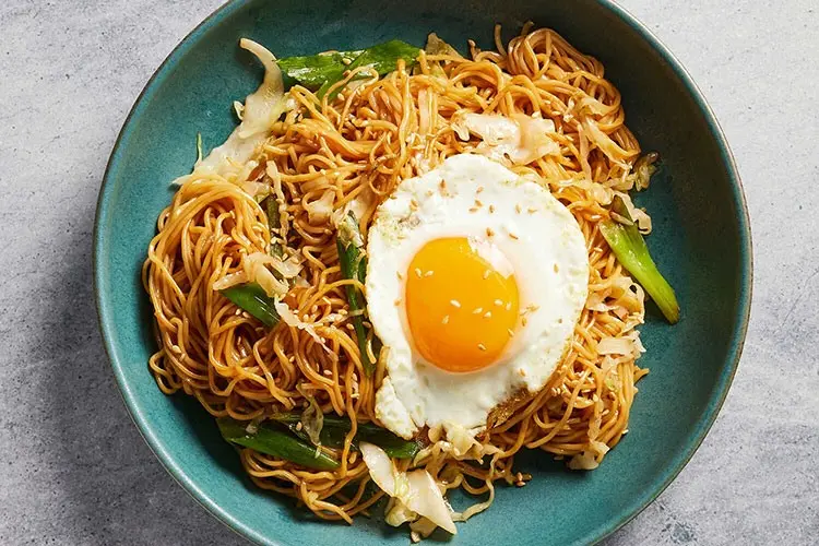 Hình ảnh Mì xào trứng