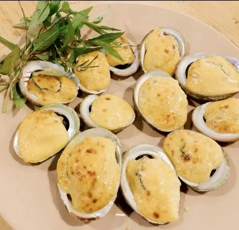 Hình ảnh bào ngư nướng phô mai 