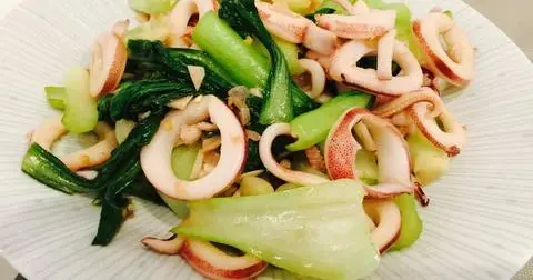 Hình ảnh Cơm Mực Xào Cải