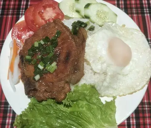 Hình ảnh SƯỜN+ỐP LA 
