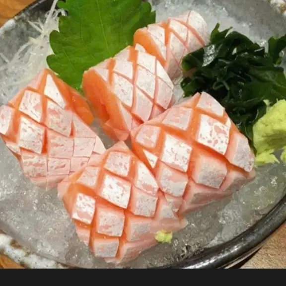 Hình ảnh Sashimi Bụng cá hồi tươi 5pc - fresh salmon belly