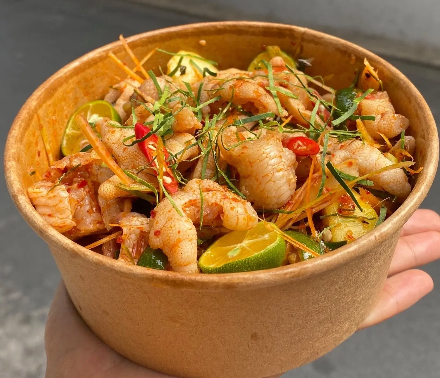 Hình ảnh Chân gà sốt Thái [có xương]