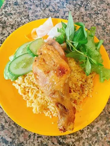 Hình ảnh Cơm Gà Chiên Giòn
