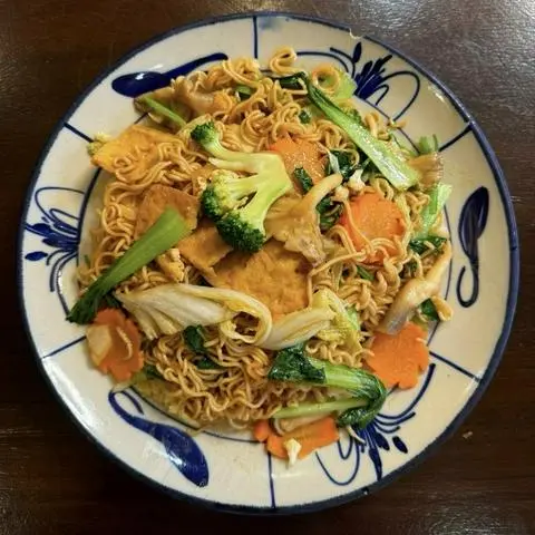 Hình ảnh Mì xào chay