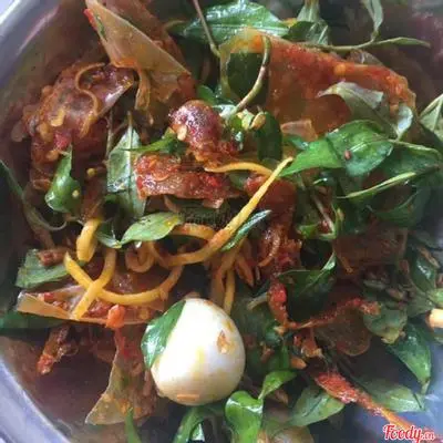 Hình ảnh Bánh tráng cuốn lớn+ trộn lớn+ 2 trứng gà+2 trà tắc